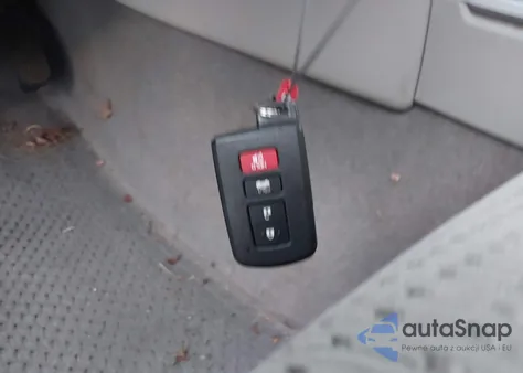 2014 Toyota Camry Hybrid Xle z USA, uszkodzony, nr VIN 4T1BD1FK5EU104832